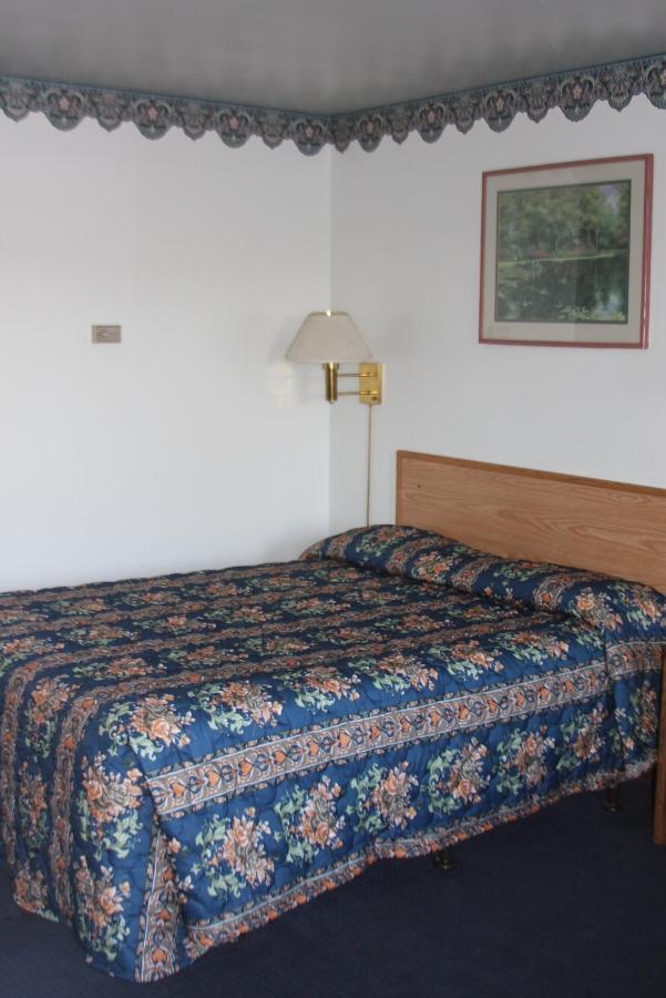 Viking Jr. Motel Saint Peter Exteriér fotografie